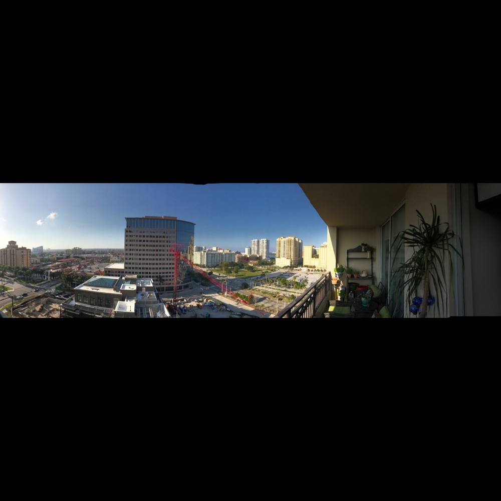 Meet your Posher, Newlyfe